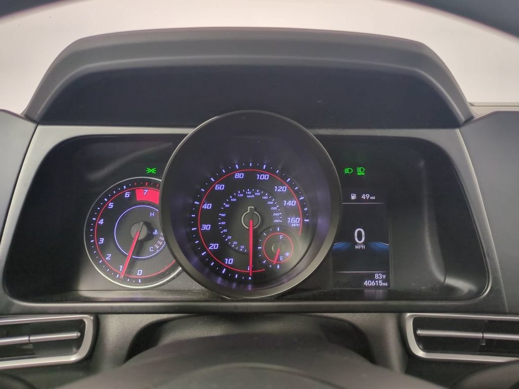 Used 2023 Hyundai Elantra SEL FWD image 31