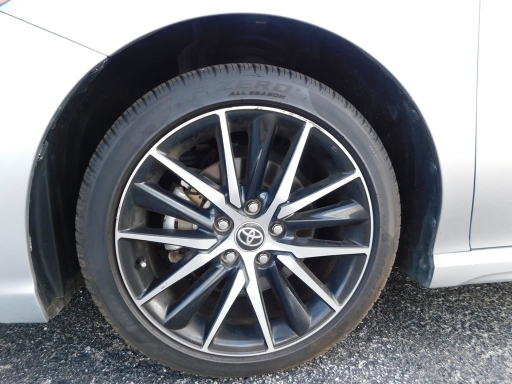 Used 2023 Toyota Camry SE FWD image 10