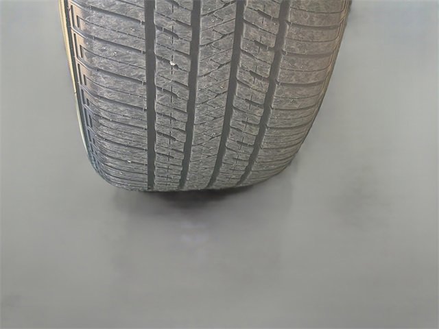 Used 2022 Toyota Venza XLE image 40