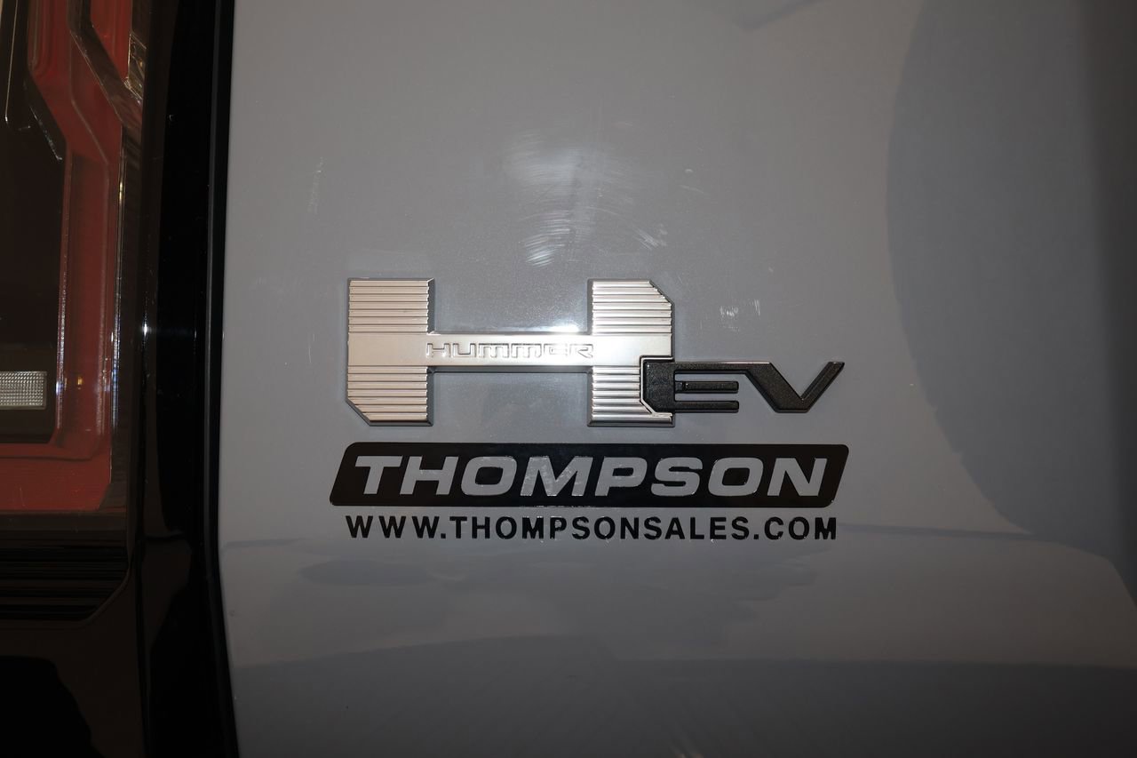 Certified 2025 GMC Hummer EV 2X image 34