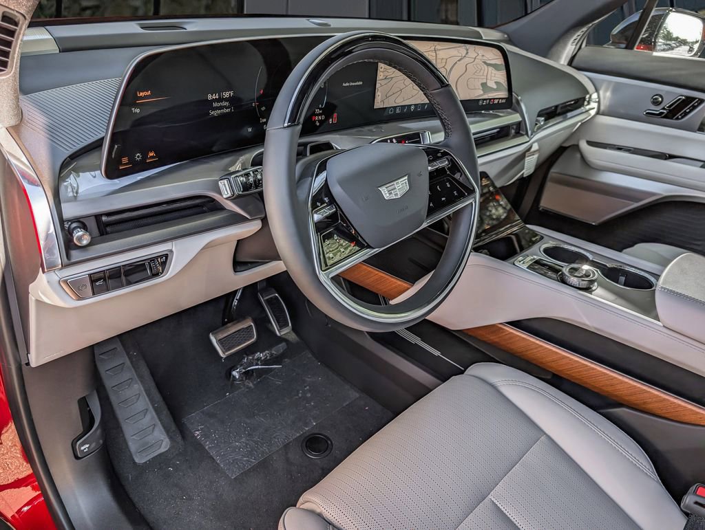 New 2026 Cadillac Vistiq Sport AWD/4WD image 8