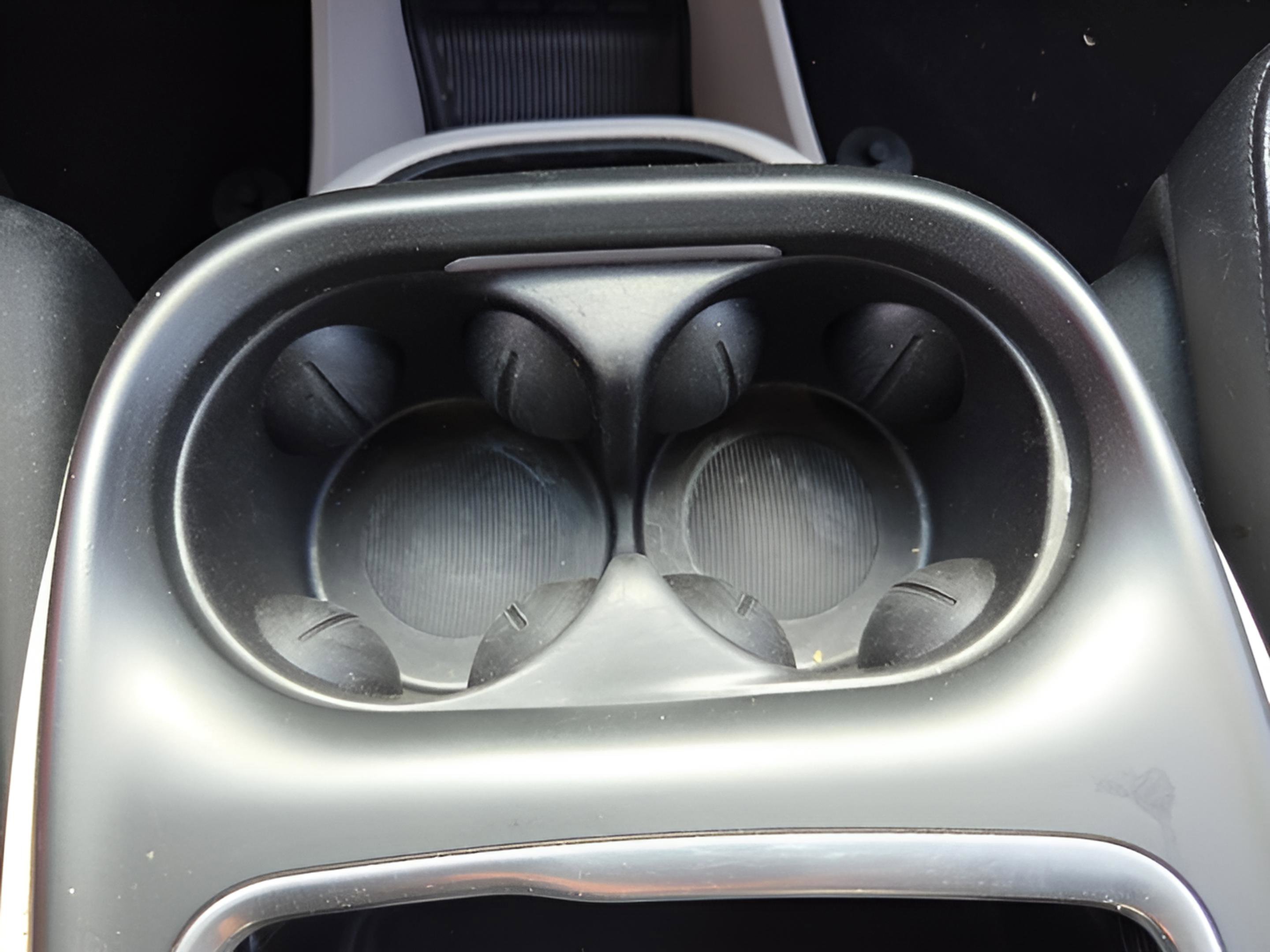 Used 2023 Chrysler Pacifica Touring-L image 15