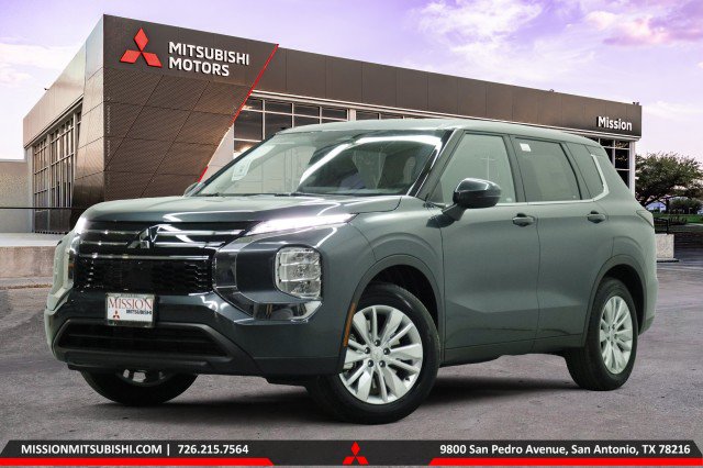 New 2026 Mitsubishi Outlander ES