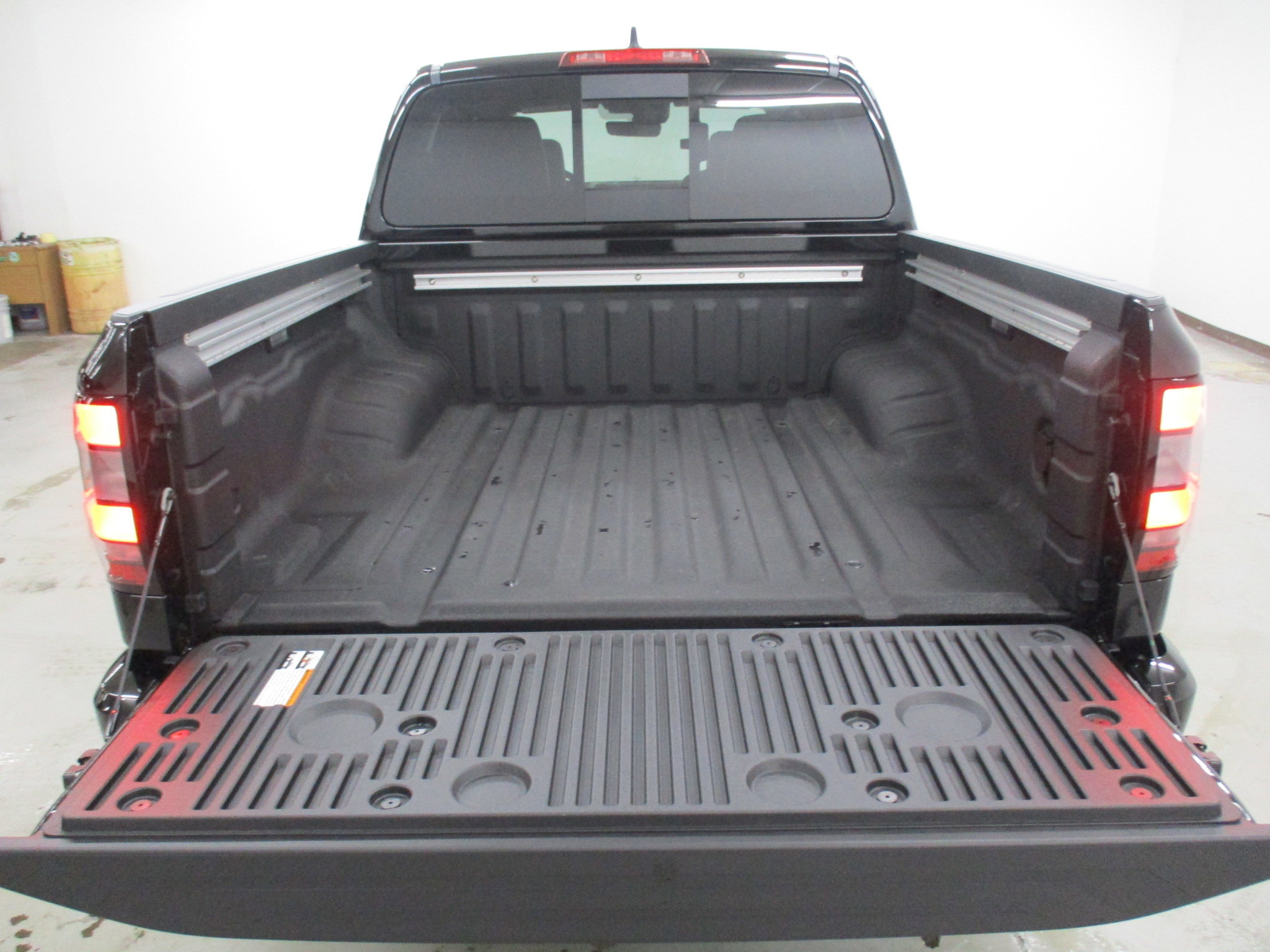 New 2026 Nissan Frontier PRO-4X w/ Pro Premium Package image 10