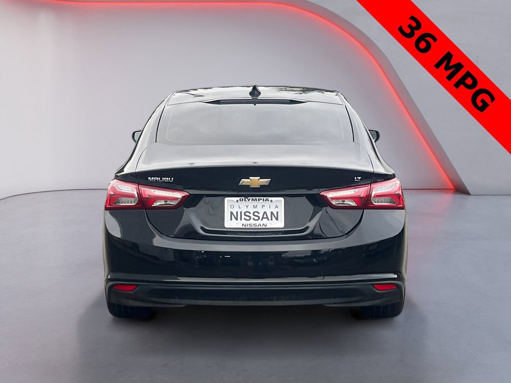 Used 2022 Chevrolet Malibu LT image 4