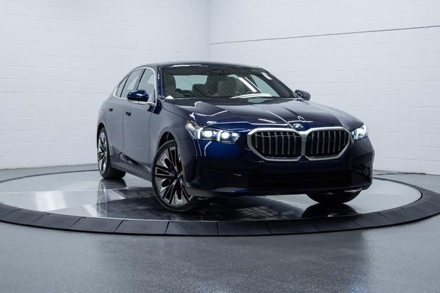New 2026 BMW 530i xDrive image 5