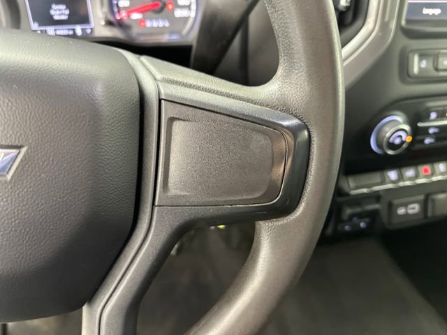 Used 2022 Chevrolet Silverado 2500 Custom w/ Custom Value Package image 16