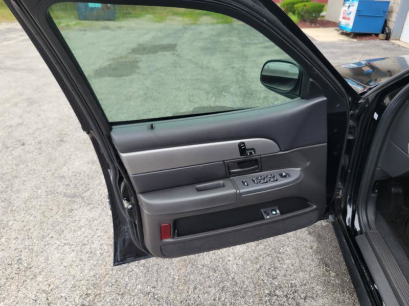 Used 2003 Mercury Marauder RWD image 22