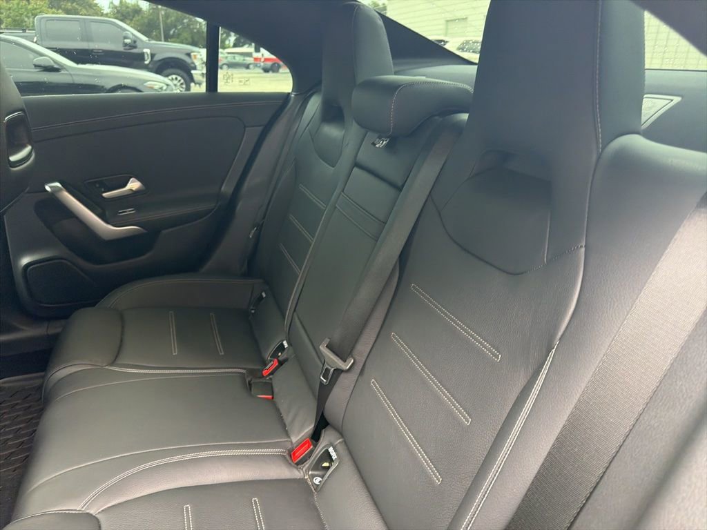 Used 2023 Mercedes-Benz CLA 35 AMG 4MATIC image 11
