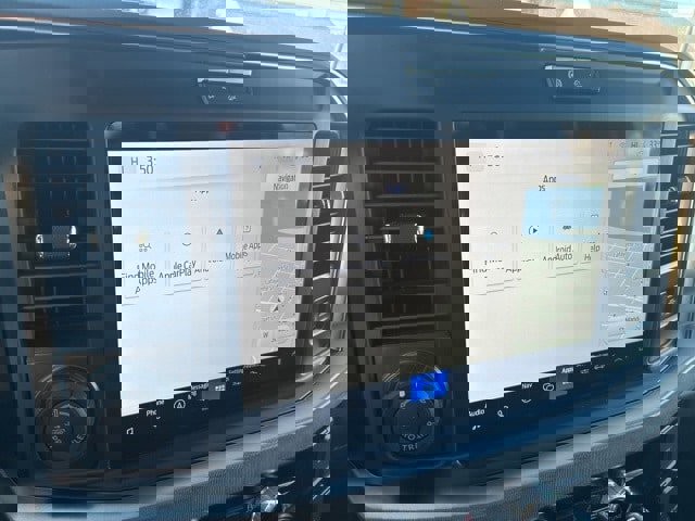 Used 2025 Ford F450 Platinum w/ FX4 Off-Road Package image 25