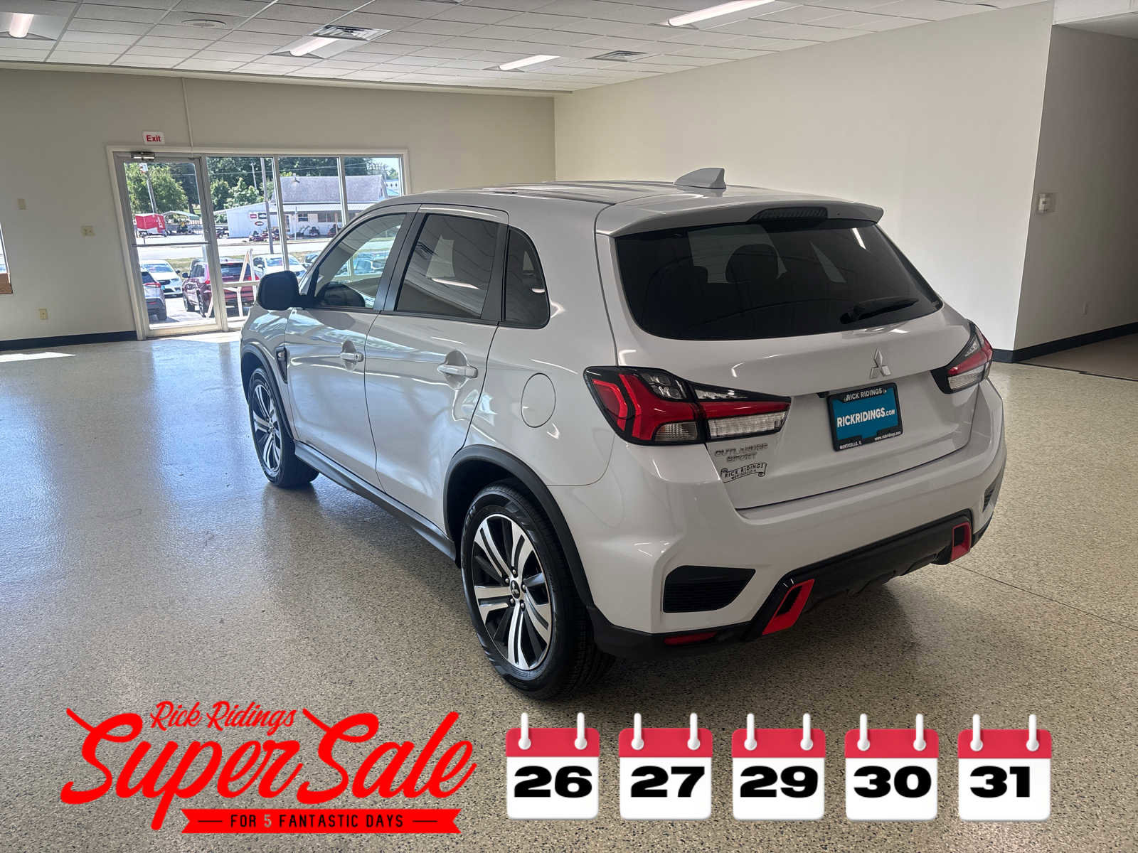 Used 2024 Mitsubishi Outlander Sport LE image 8