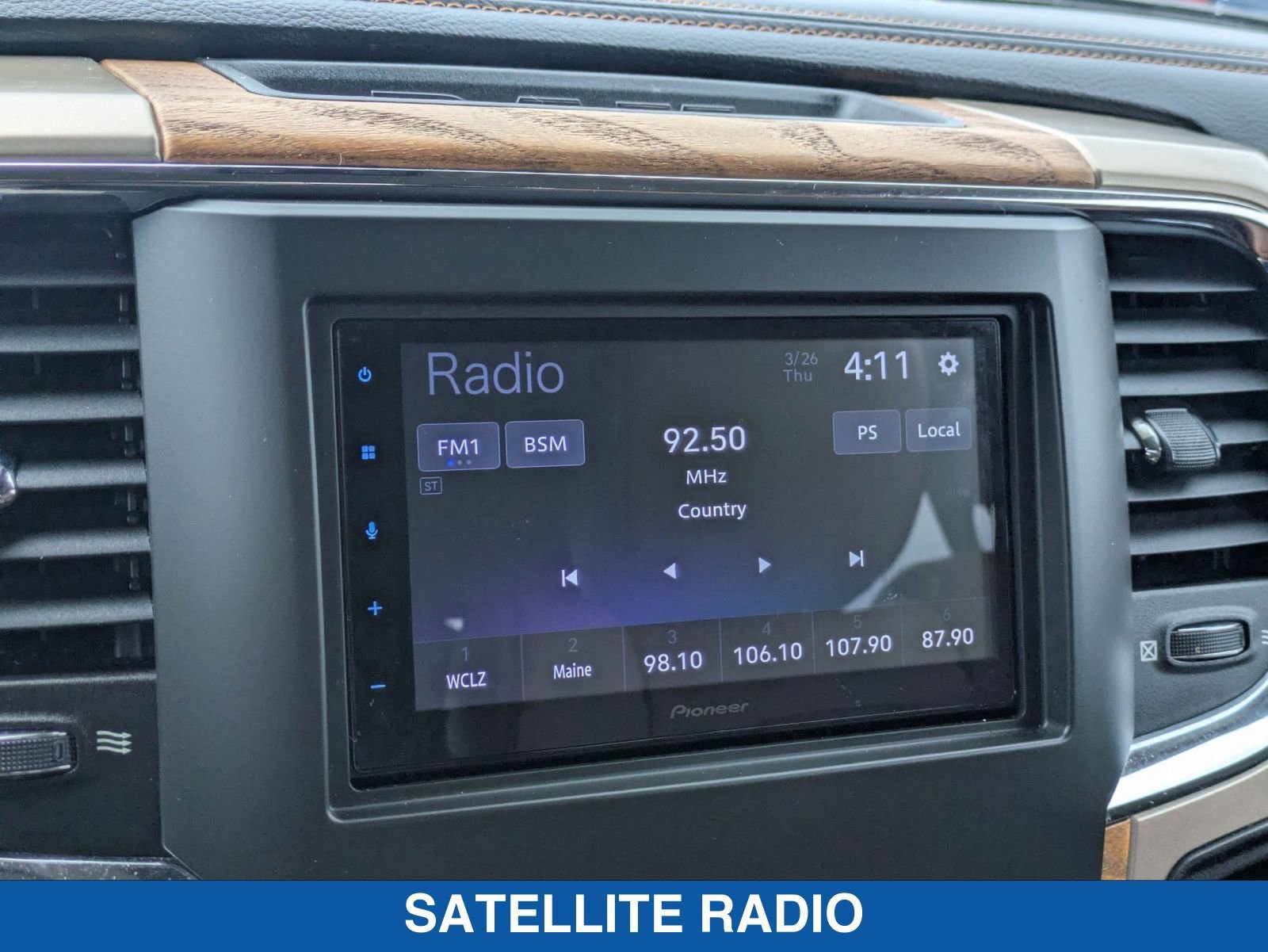 Used 2018 RAM 1500 Laramie Longhorn image 23