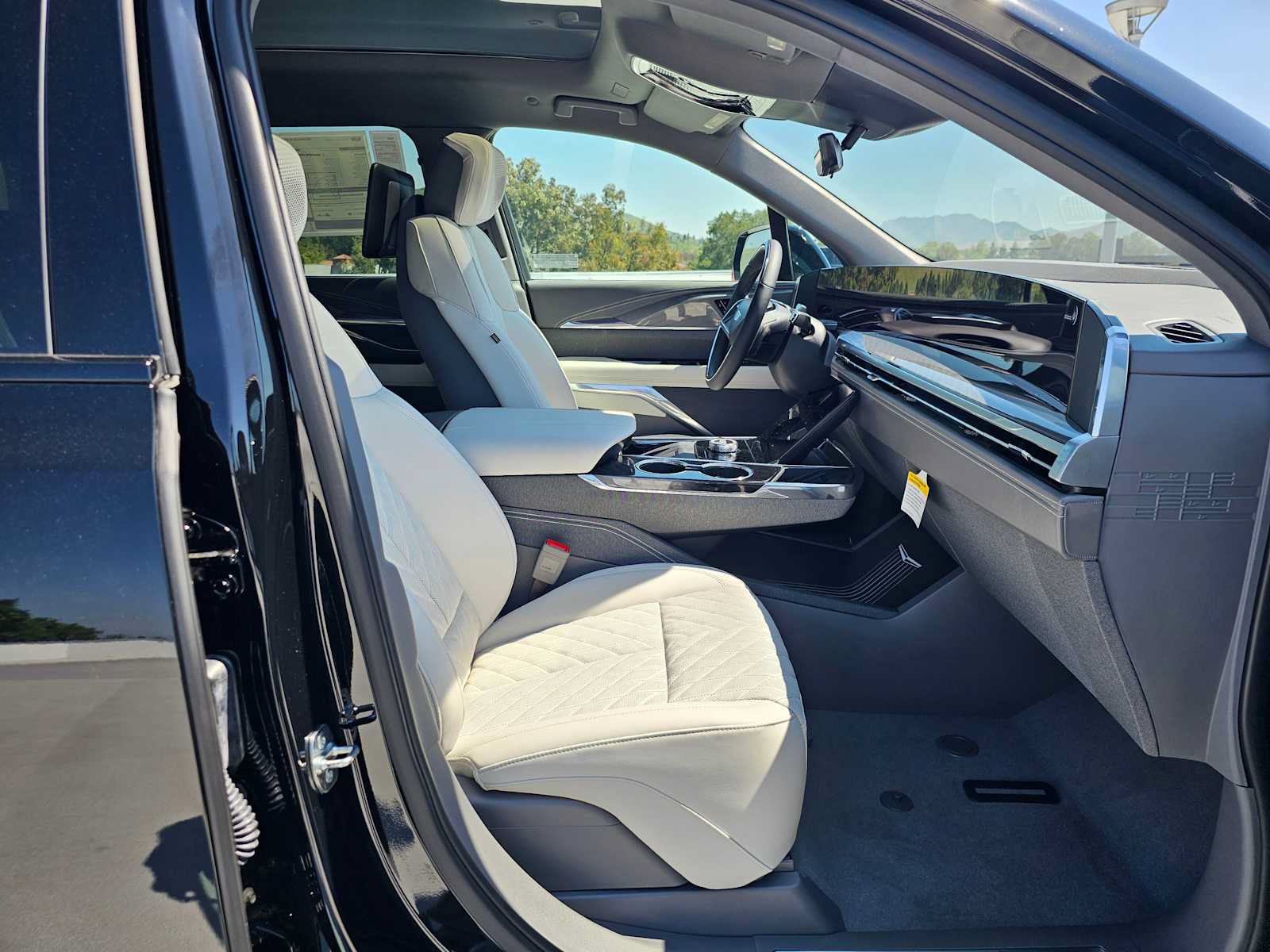 New 2026 Cadillac Escalade IQL Sport 1 AWD/4WD image 10