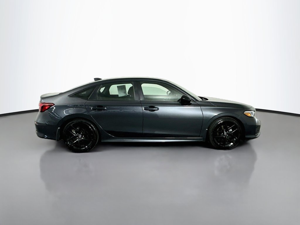 Used 2025 Honda Civic Sport image 9
