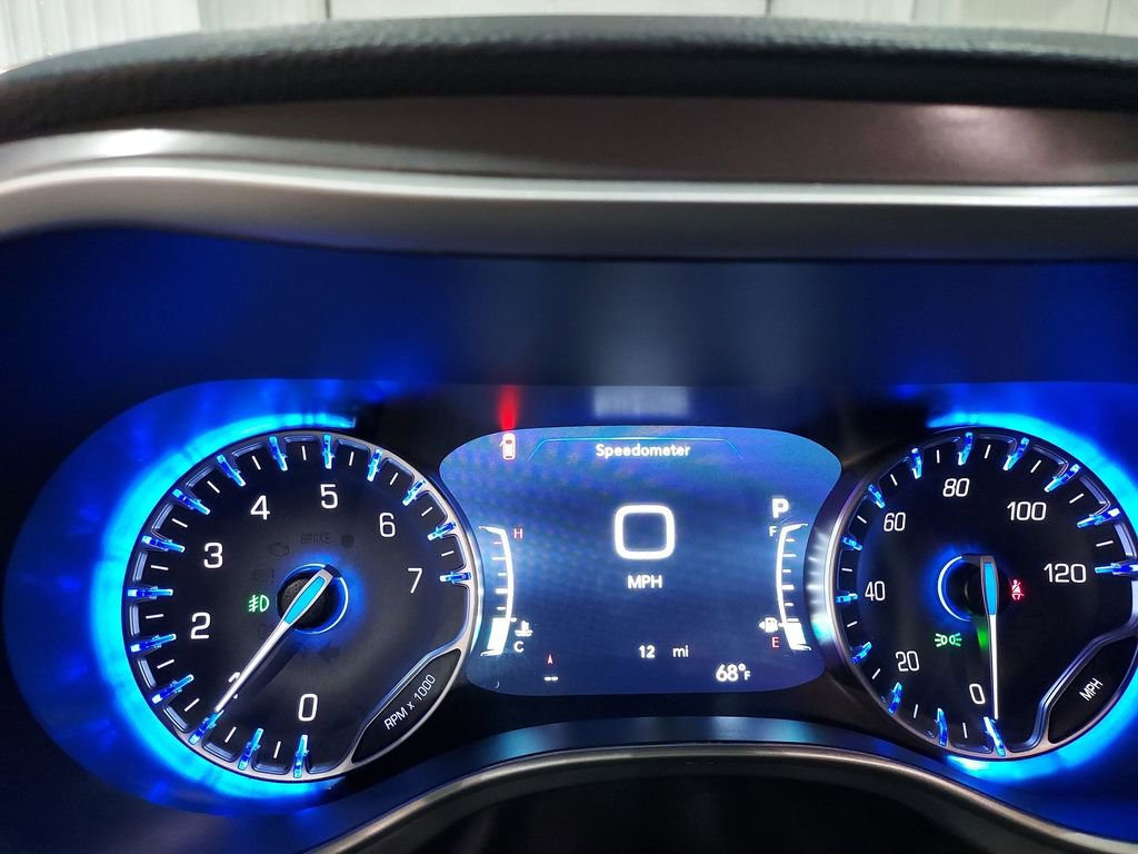 New 2026 Chrysler Pacifica Select image 21