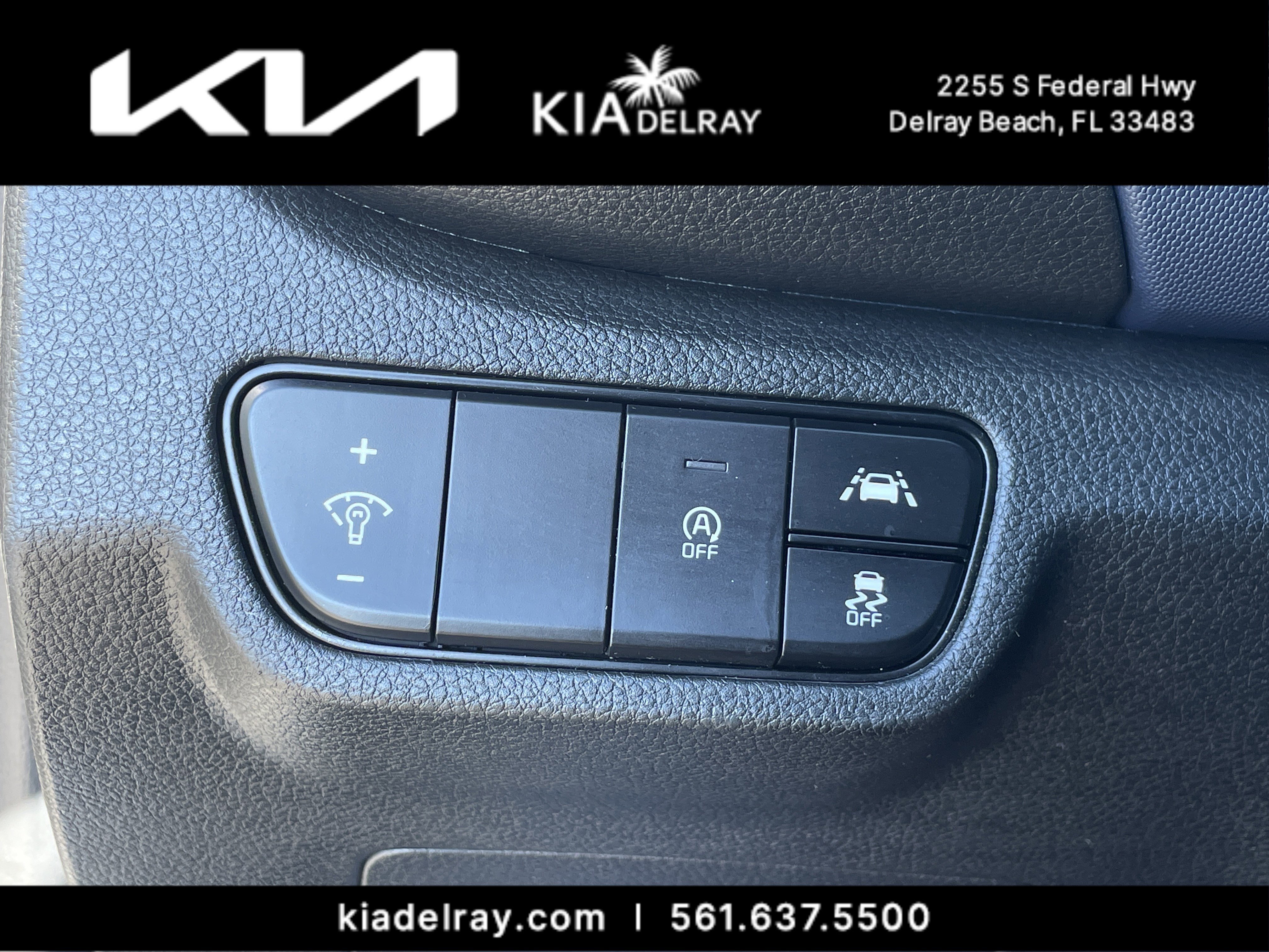 Used 2023 Kia Seltos S w/ Navigation Package image 24