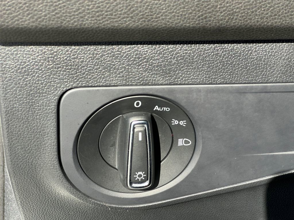 Used 2024 Volkswagen Tiguan Wolfsburg Edition image 18