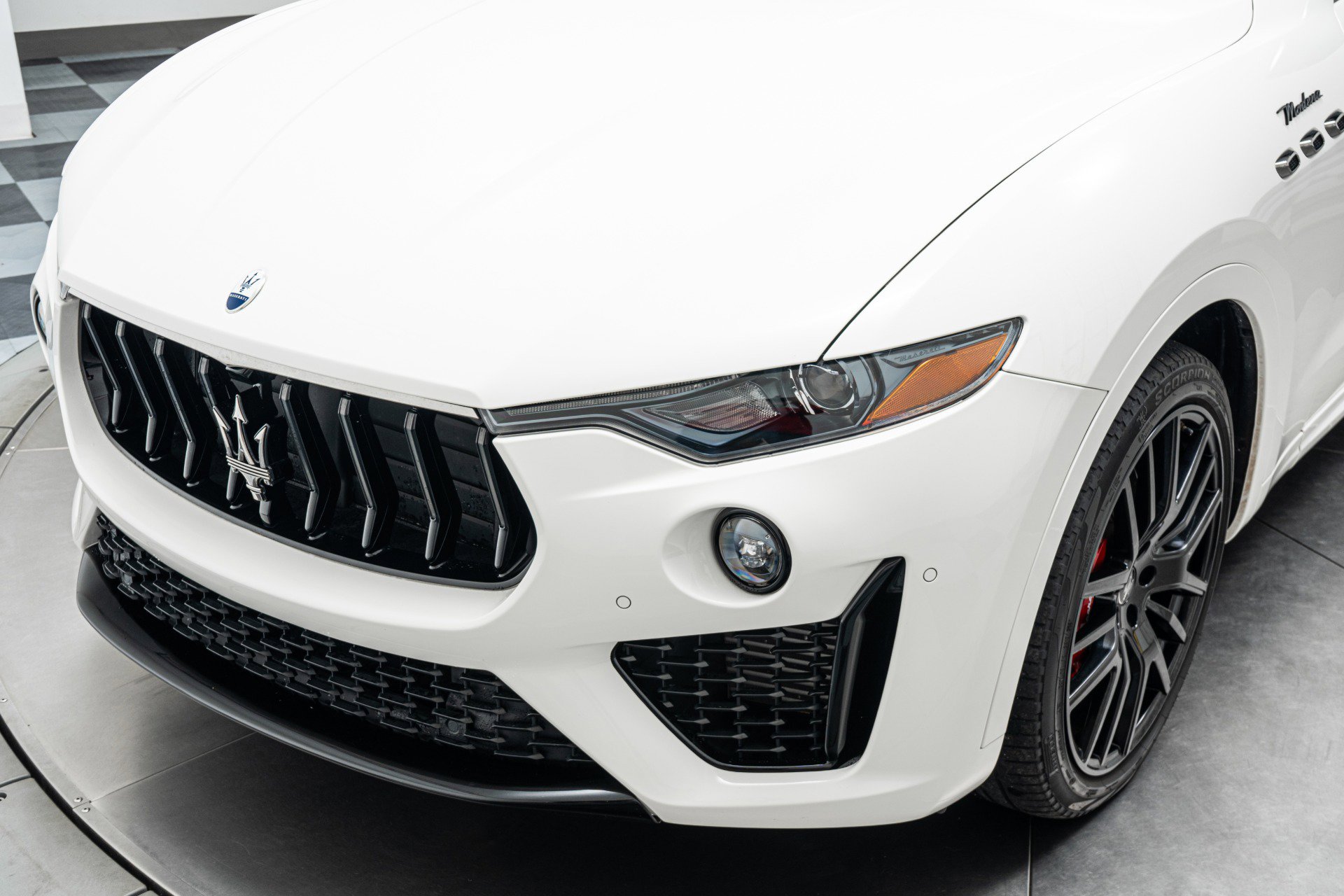 Used 2022 Maserati Levante Modena image 35