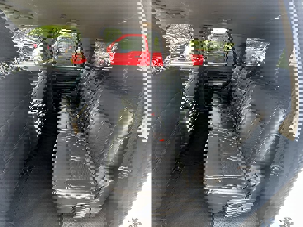 Used 2024 Ford Expedition Max XLT image 10