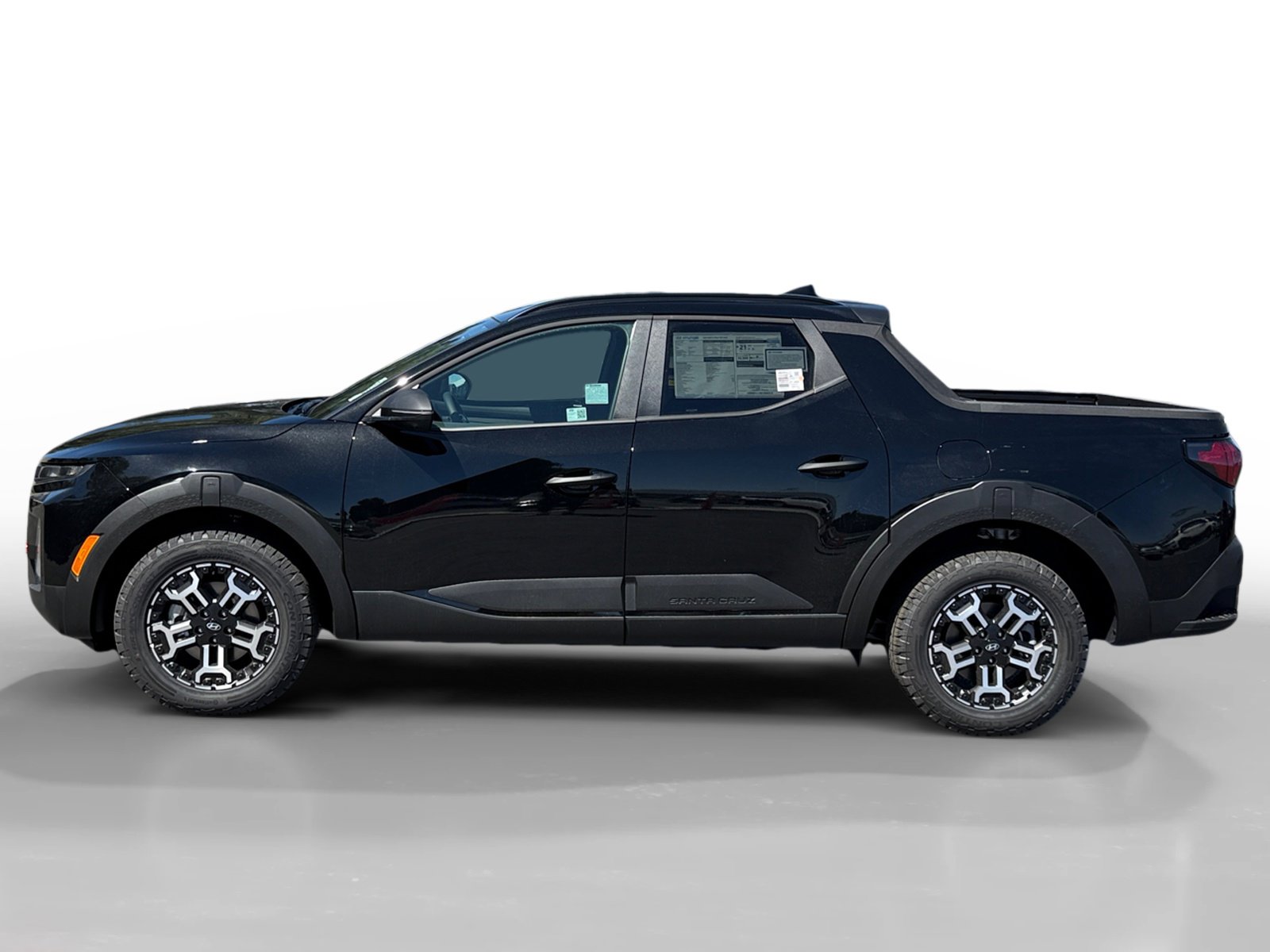 New 2025 Hyundai Santa Cruz XRT image 2
