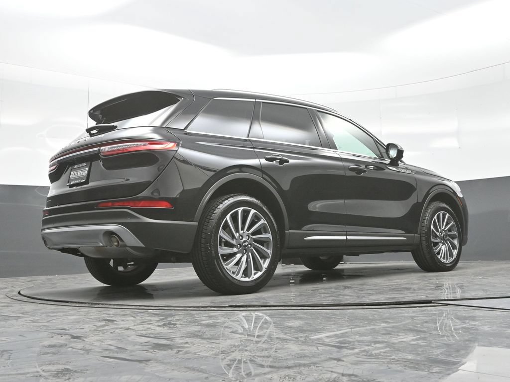 Used 2024 Lincoln Corsair Reserve w/ Equipment Group 201A AWD/4WD image 24