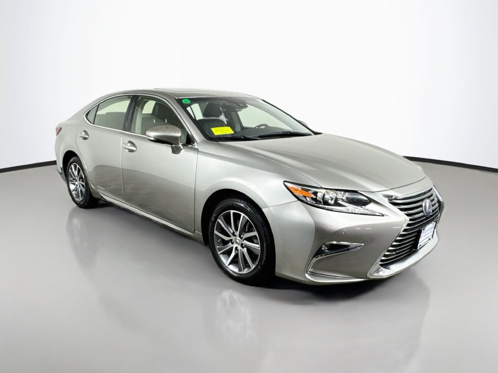 Used 2016 Lexus ES 300h FWD image 10