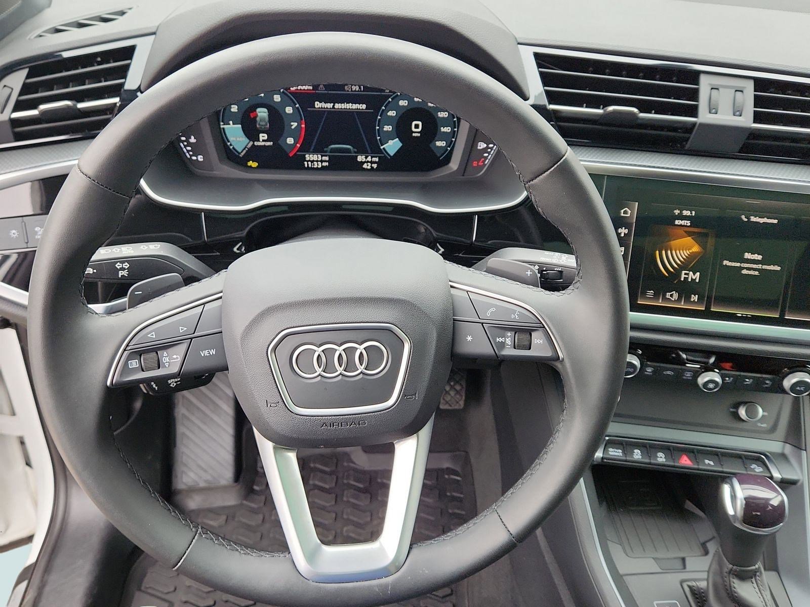 Certified 2025 Audi Q3 2.0T Premium w/ Convenience Package image 19