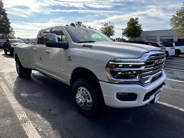 New 2026 RAM 3500 Laramie AWD/4WD image 8