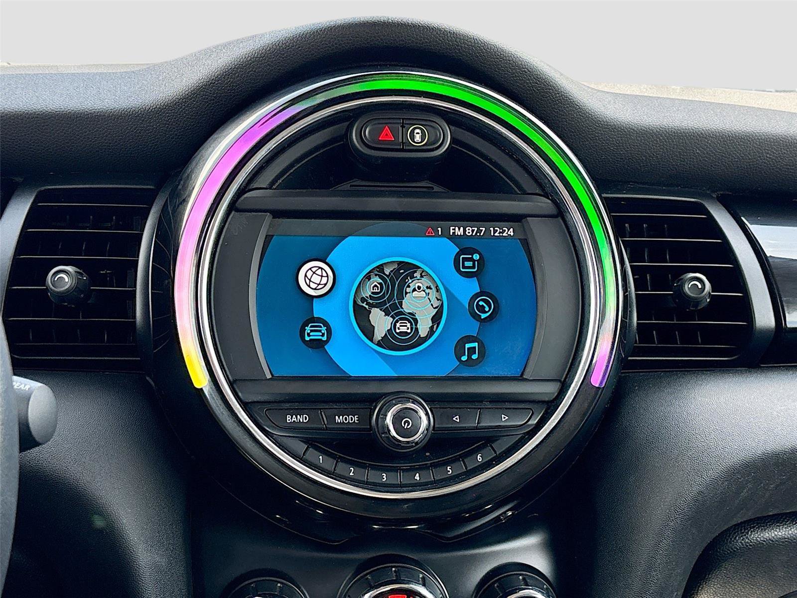 Used 2019 MINI Cooper S FWD image 14
