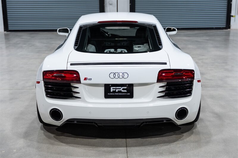 Used 2014 Audi R8 V8 AWD/4WD image 5