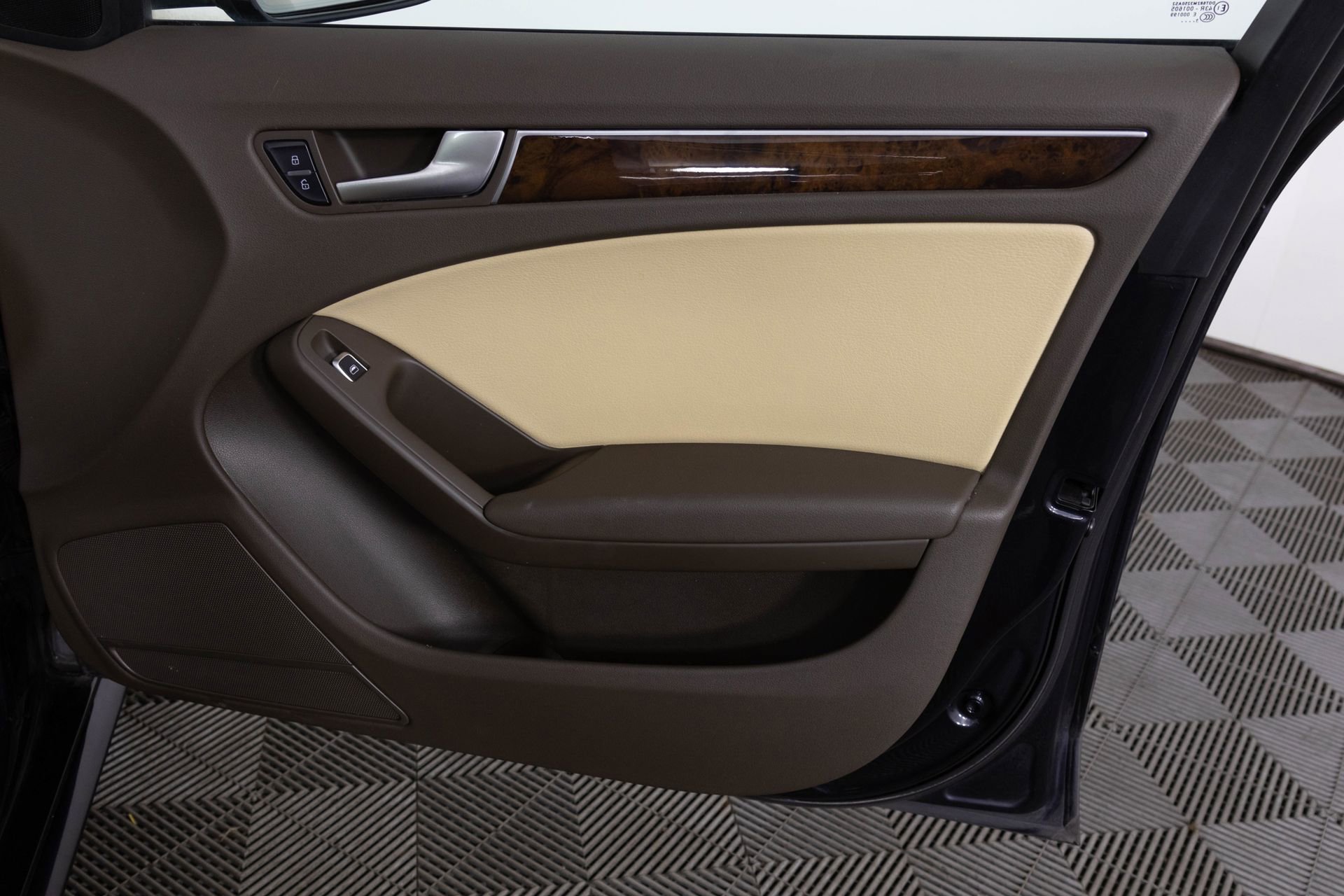 Used 2014 Audi A4 2.0T Premium Plus image 37