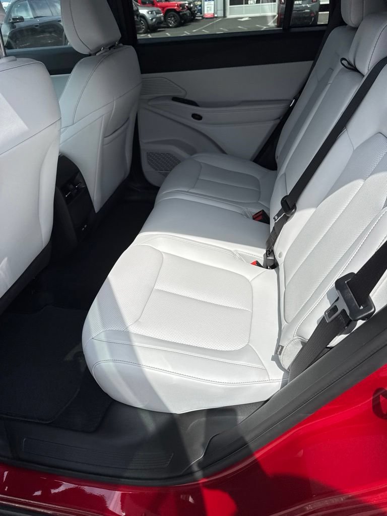New 2026 Jeep Cherokee Limited AWD/4WD image 12