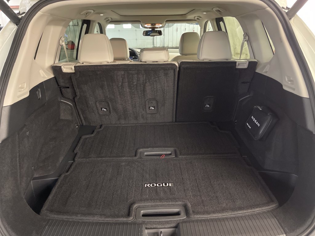 Certified 2023 Nissan Rogue SL AWD/4WD image 30