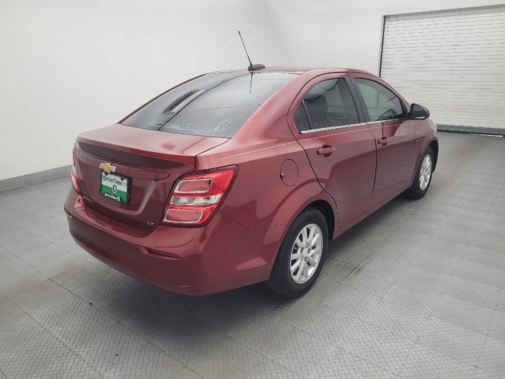 Used 2019 Chevrolet Sonic LT FWD image 9