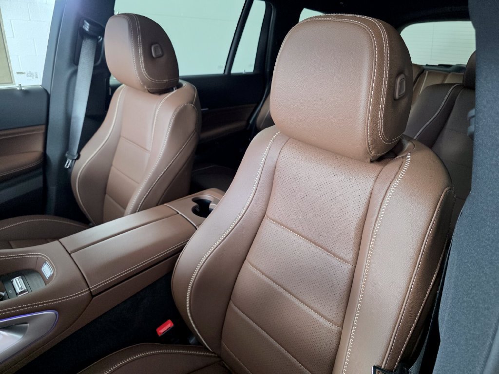 New 2027 Mercedes-Benz GLS 450 4MATIC image 8