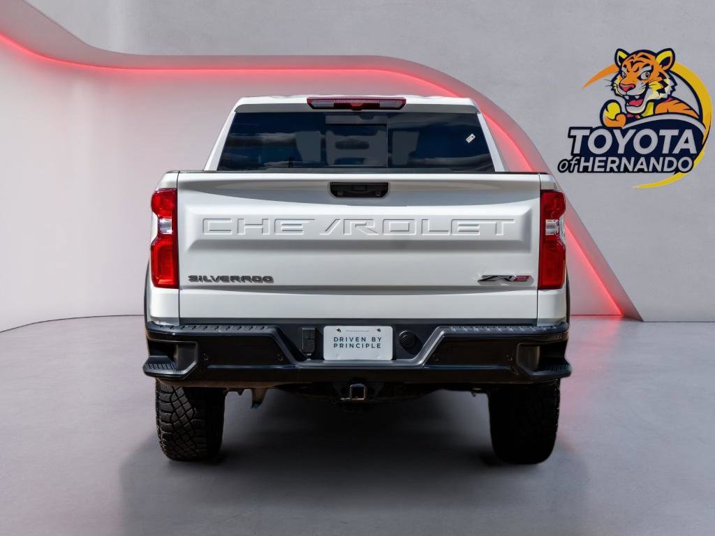 Used 2025 Chevrolet Silverado 1500 ZR2 image 6