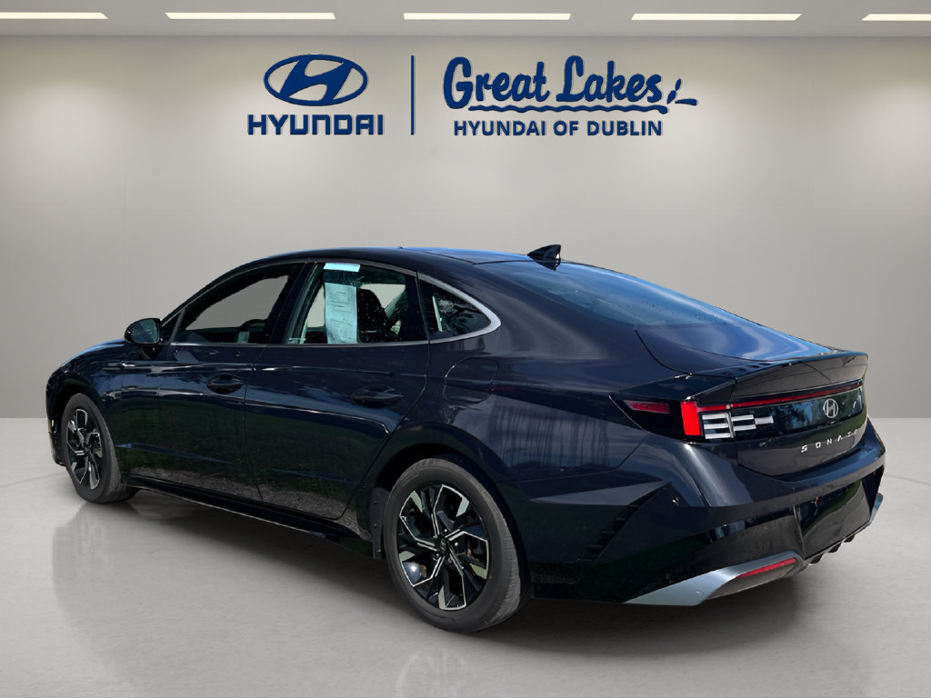 Used 2024 Hyundai Sonata SEL AWD/4WD image 3