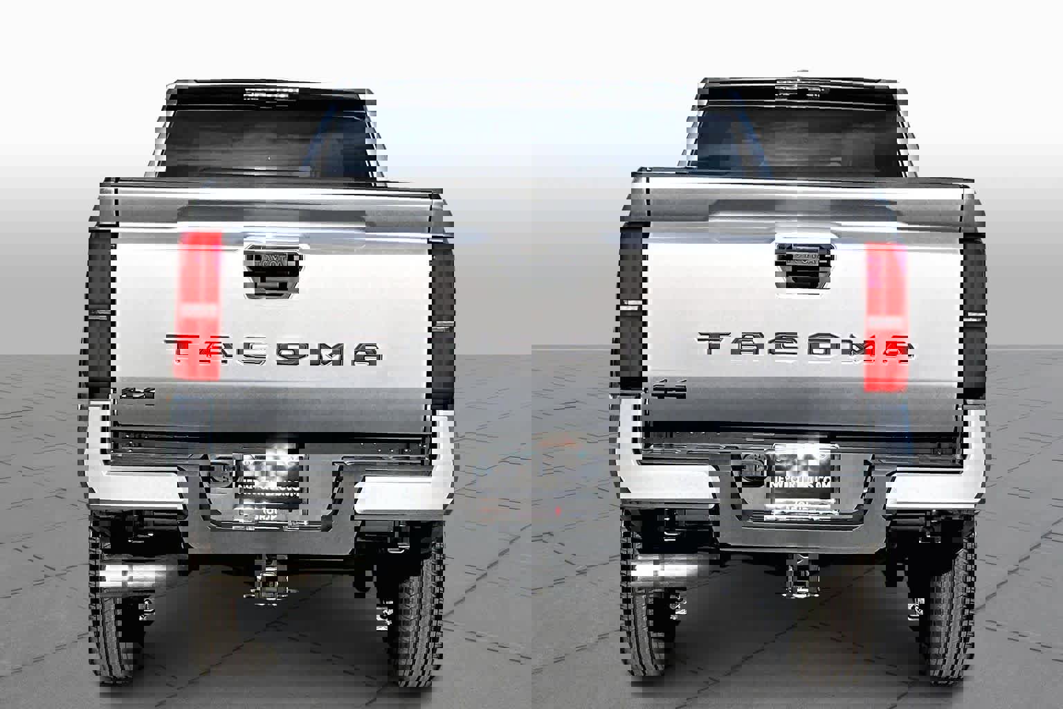 Used 2026 Toyota Tacoma SR5 image 4