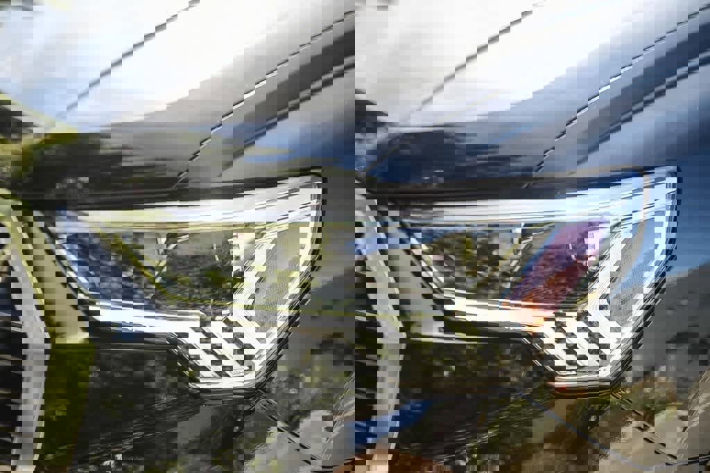 Used 2024 Audi Q3 2.0T Premium w/ Convenience Package image 7