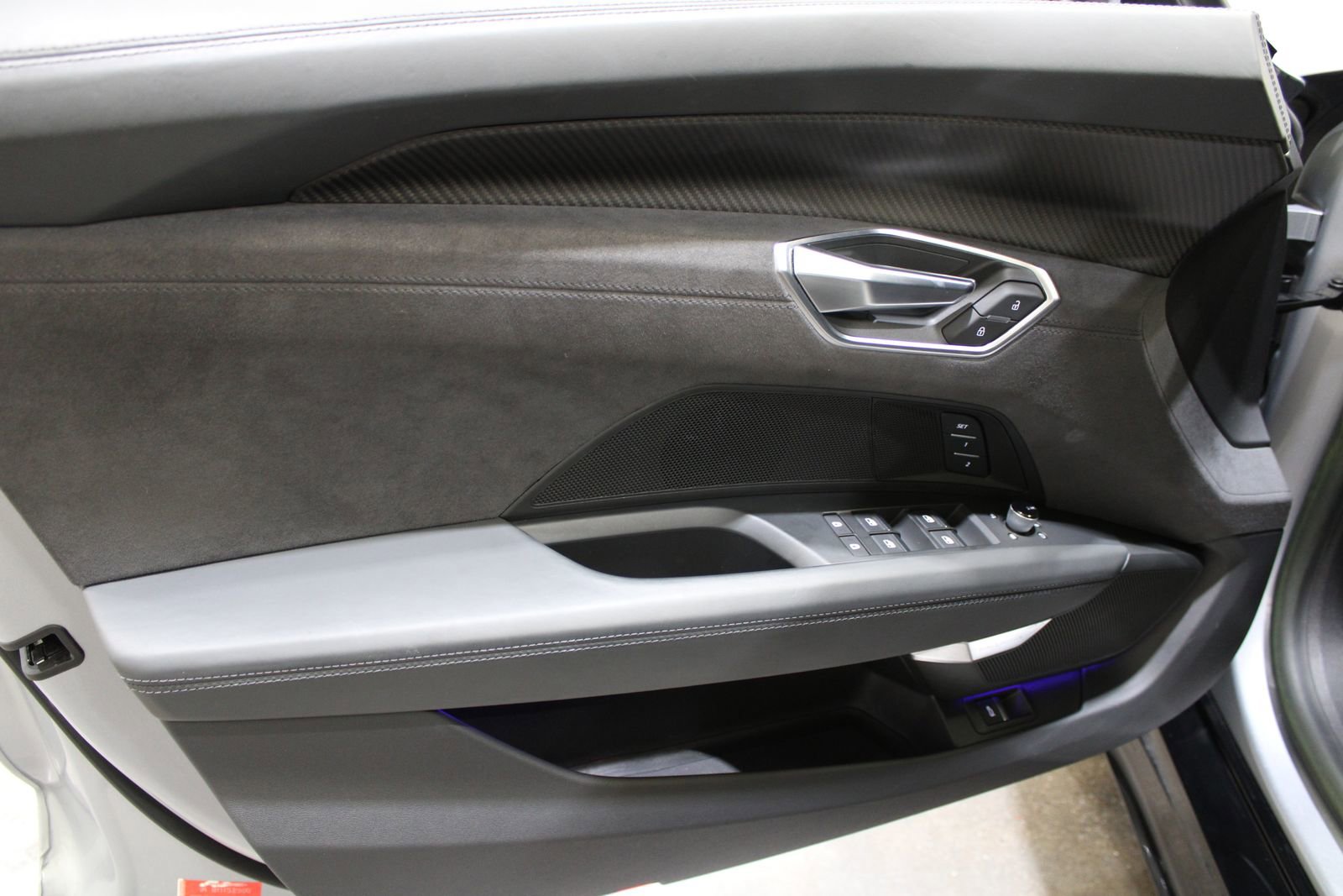 Used 2023 Audi e-tron GT Prestige AWD/4WD image 26