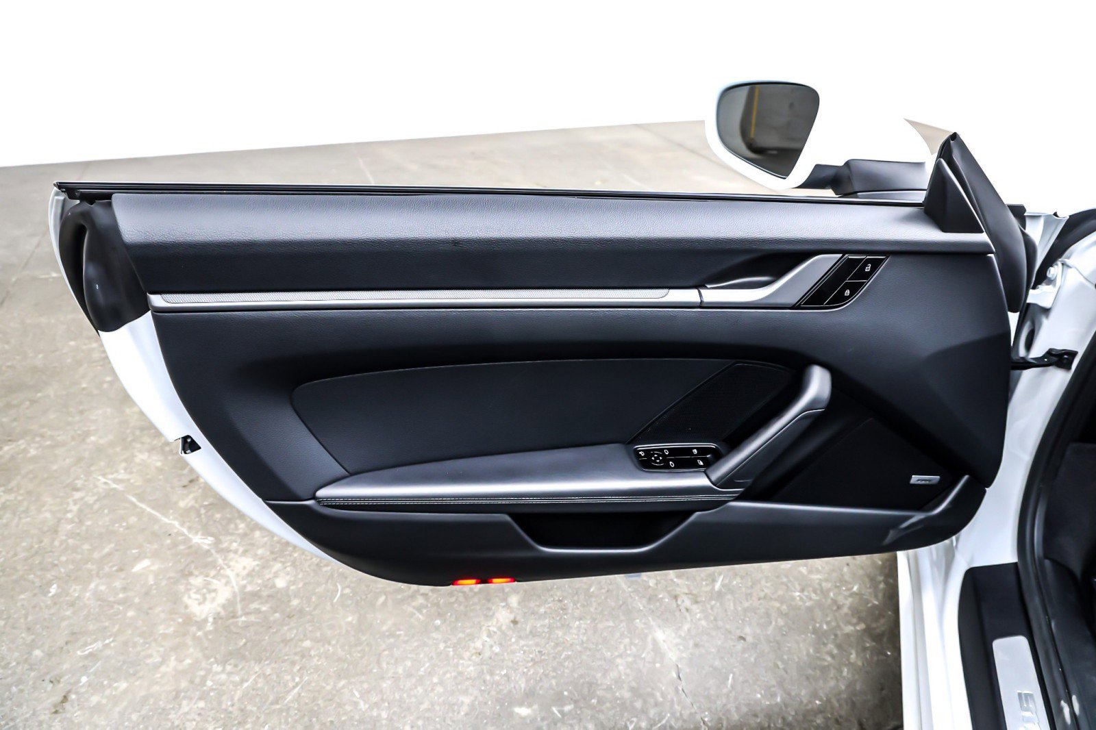 Used 2020 Porsche 911 Carrera S w/ Premium Package image 20