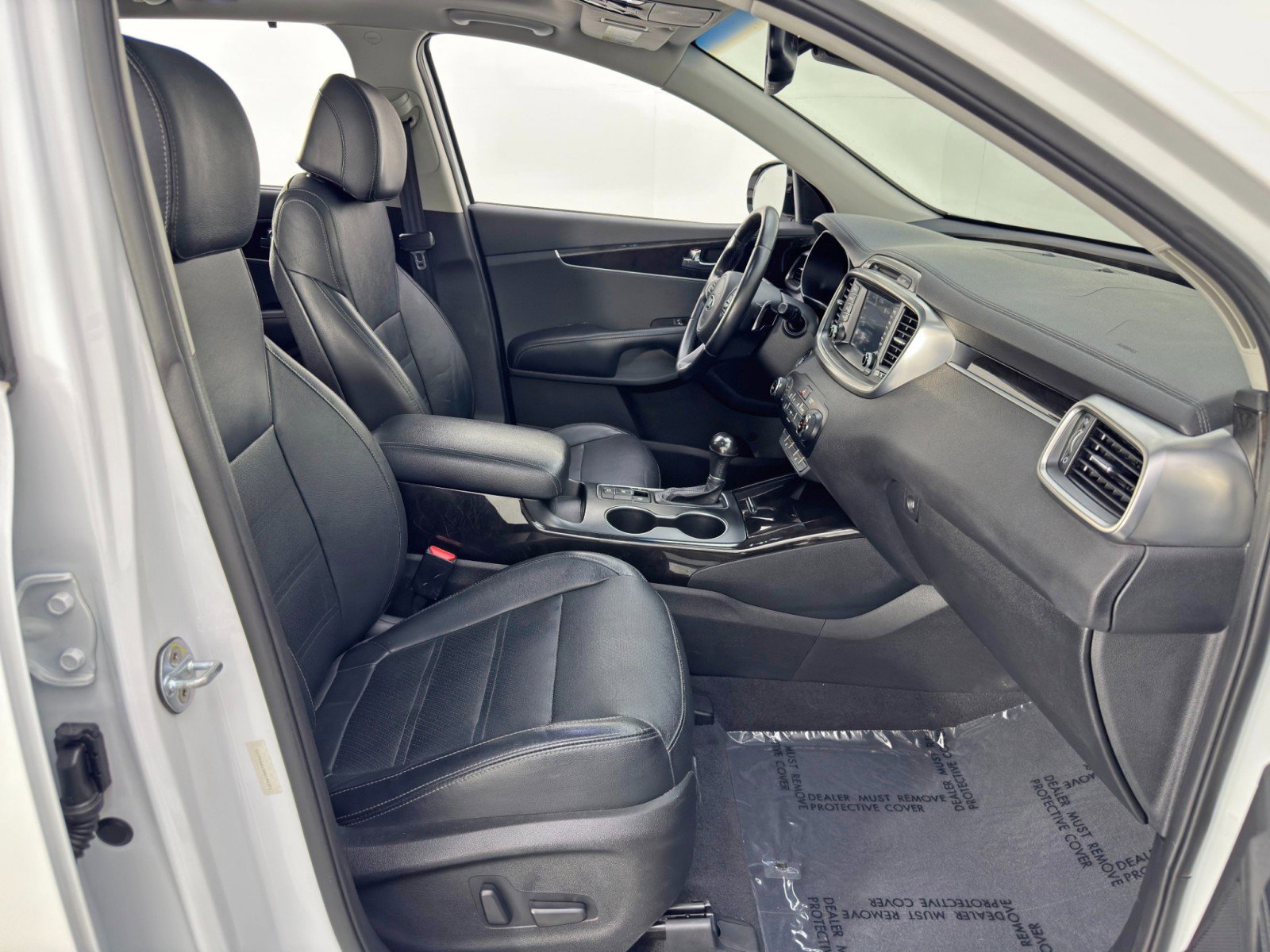 Used 2017 Kia Sorento EX w/ EX Advanced Touring Package image 15