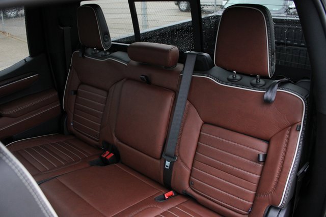Used 2025 GMC Sierra 1500 Denali Ultimate image 32