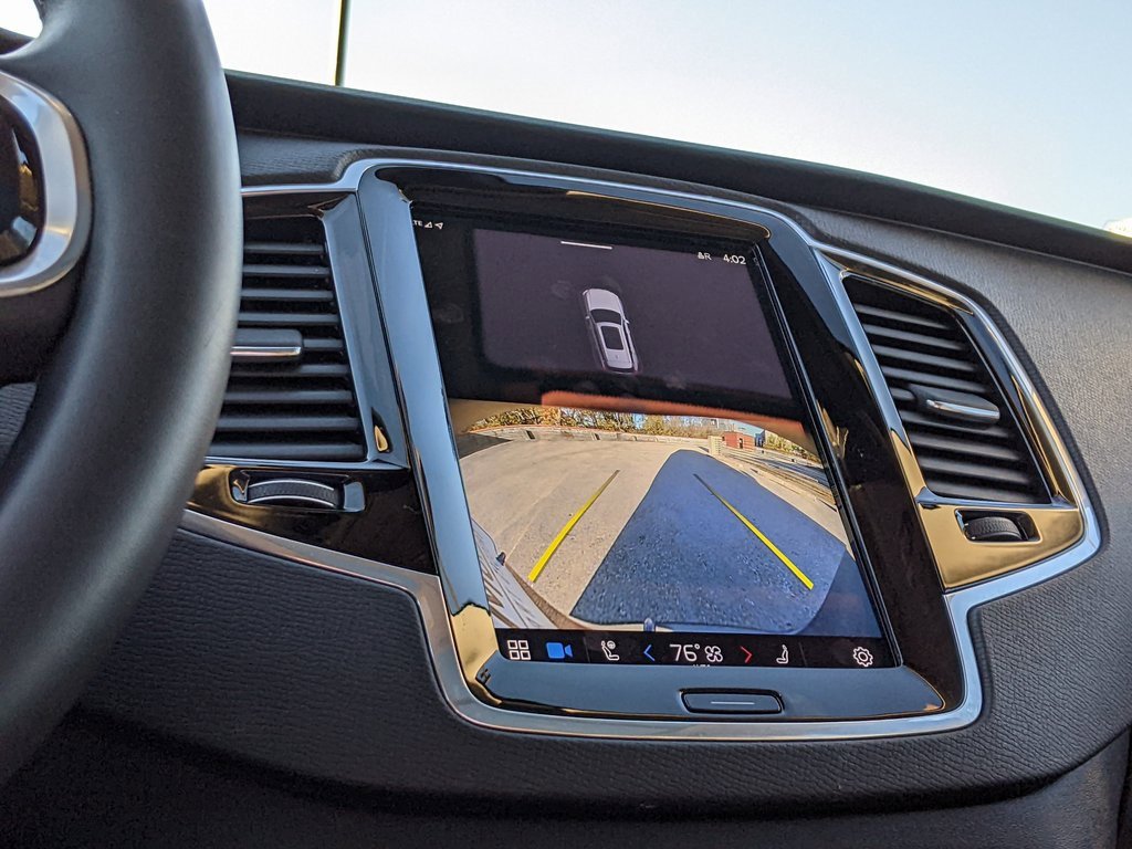 Certified 2023 Volvo XC90 B6 Plus w/ Protection Package image 18