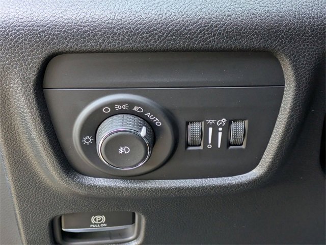 New 2026 Jeep Grand Cherokee Limited image 13