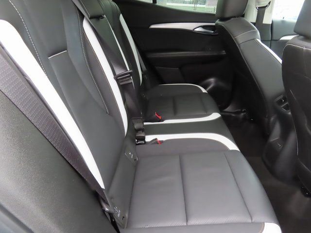 Used 2025 Buick Envision Sport Touring image 39
