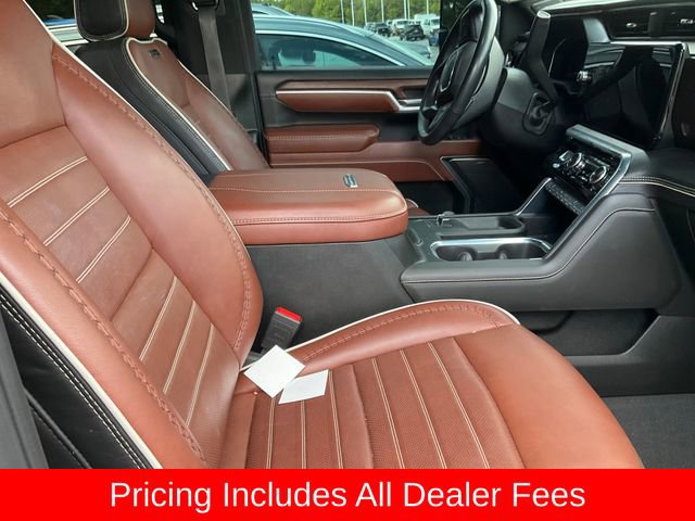 Used 2024 GMC Sierra 2500 Denali Ultimate w/ Max Trailering Package AWD/4WD image 11