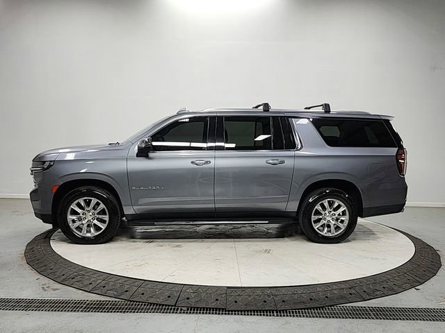 Used 2021 Chevrolet Suburban Premier w/ Premium Package AWD/4WD image 4