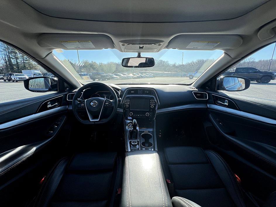 Used 2017 Nissan Maxima 3.5 SL image 10