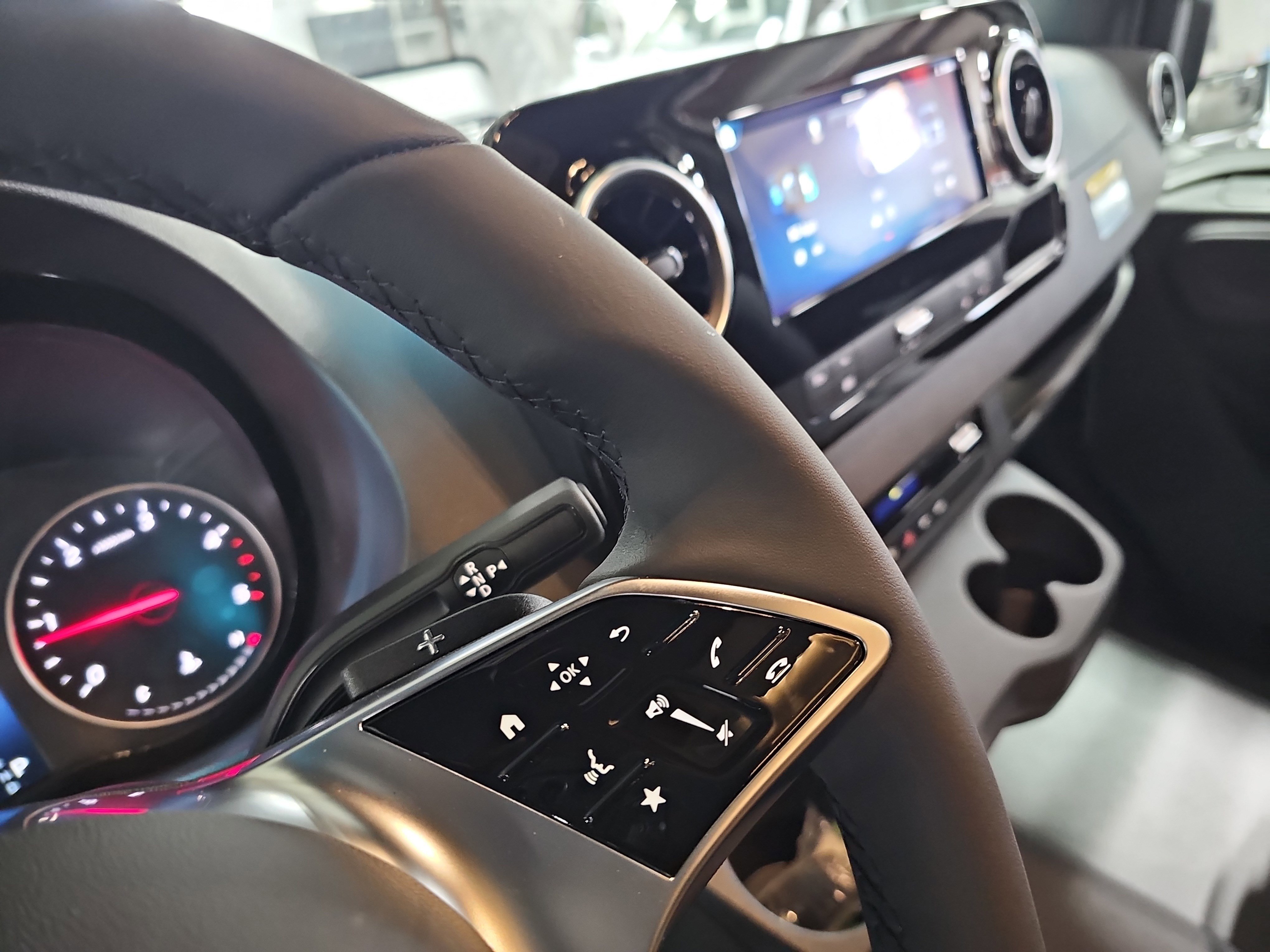 New 2026 Mercedes-Benz Sprinter 2500 image 24